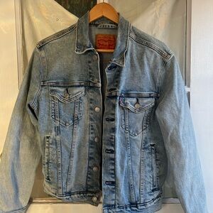 Levi's Midwash Denim Jacket, men’s small